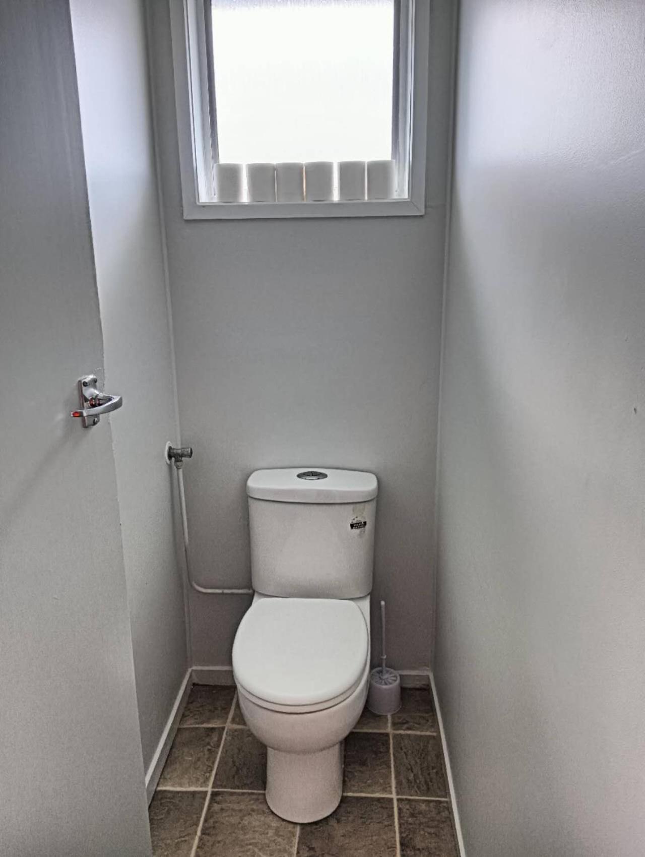 רוטורואה Three-Bedroom House A At 23 Mallard Drive, Selwyn Heights מראה חיצוני תמונה